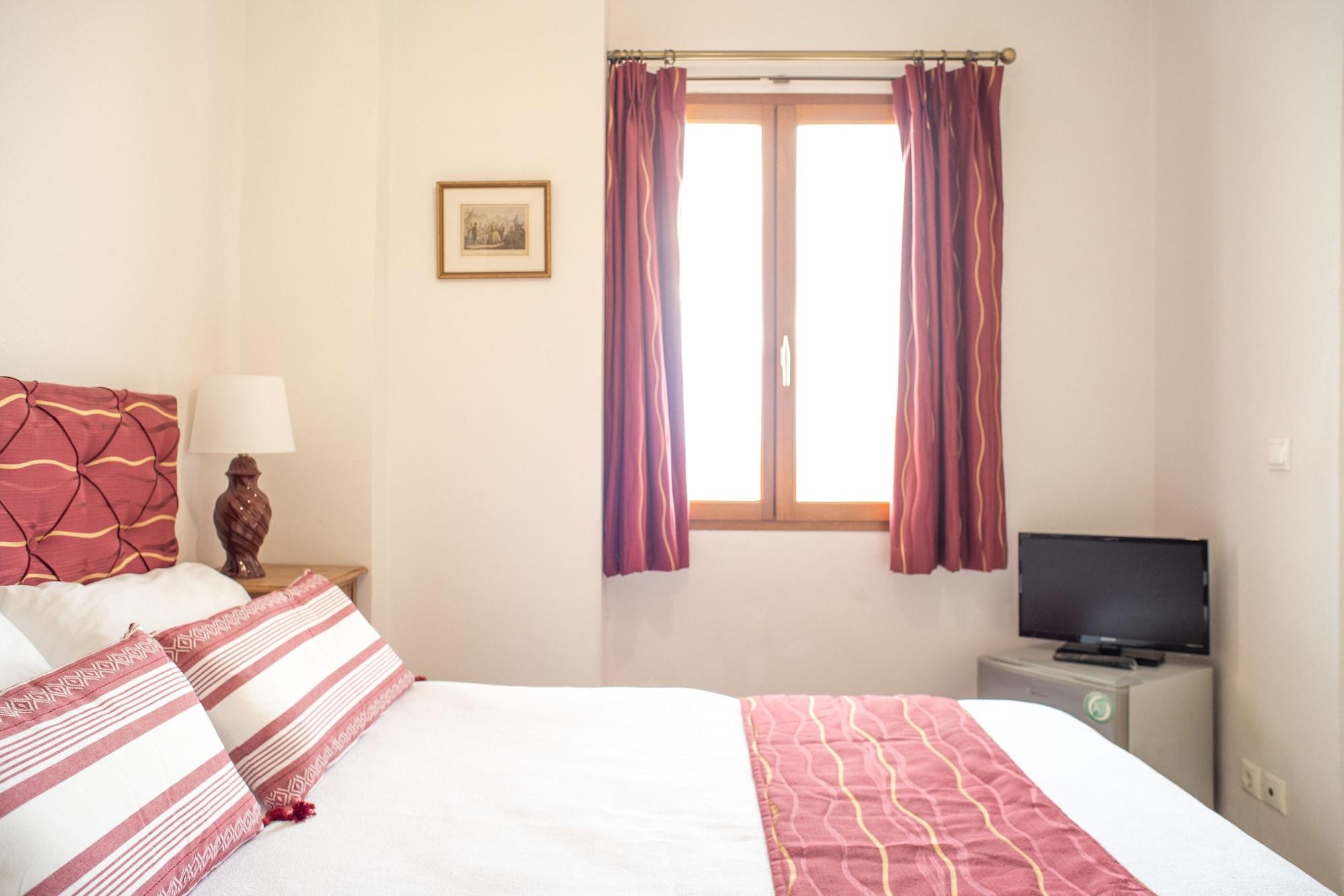 Lagou Raxi Country Hotel Láfkosz Kültér fotó